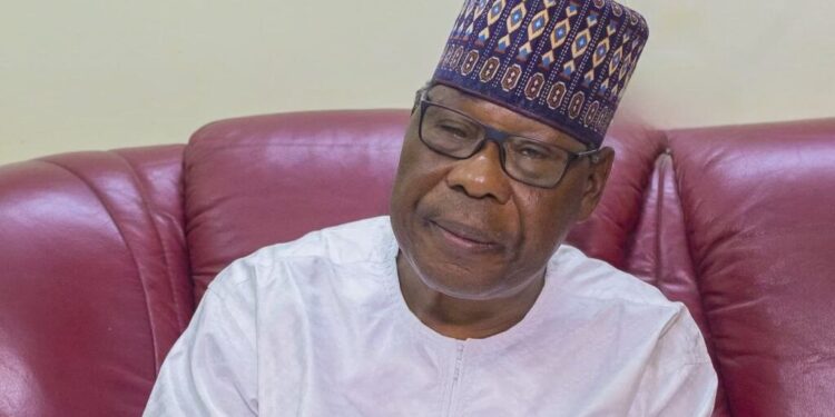 Projet de création d’un Sénat : « Je ne saurais en aucun cas faire partie de cette institution », réagit Boni Yayi