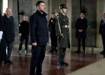 Inter : Washington relance un plan de paix controversé en Ukraine