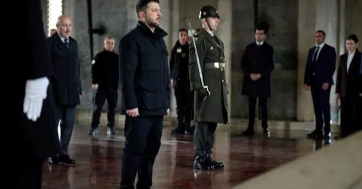 Inter : Washington relance un plan de paix controversé en Ukraine