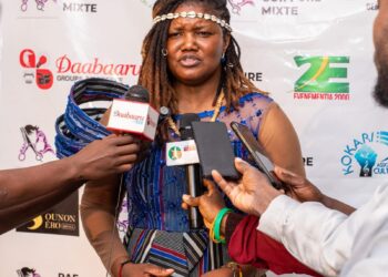 La Nuit des Tresses Africaines 3 : Rafatou Boro offre un défilé mémorable aux Parakois.