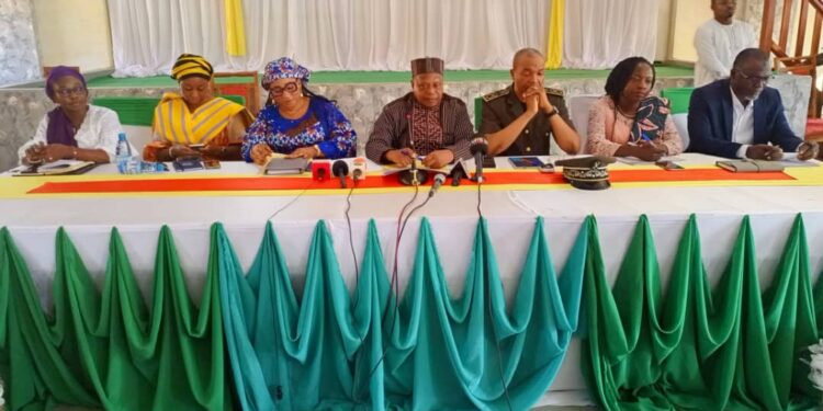 Parakou : Le gouvernement explique les innovations de la nouvelle Constitution