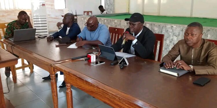 Parakou : le maire Zimé chabi rend compte de sa gestion dans le secteur éducatif.