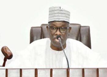 Crise interne : Léon Comlan Ahossi quitte Les Démocrates