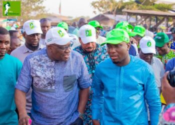 Descente stratégique du BR : Charles Toko et ses colistiers portés par Albarika