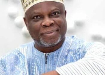 Bloc Républicain : Bertin Koovi veut-il réécrire l’histoire ?