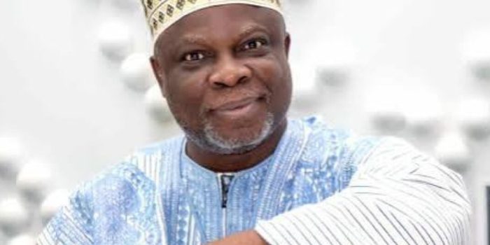 Bloc Républicain : Bertin Koovi veut-il réécrire l’histoire ?