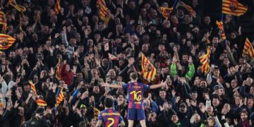 LDC : Newcastle United coule face au FC Barcelone , place aux quarts