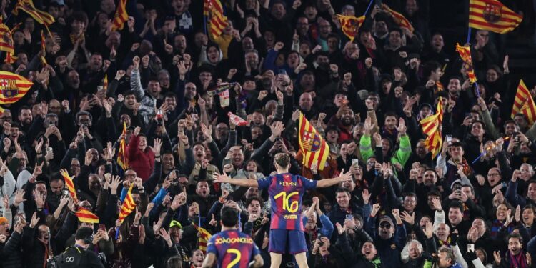 LDC : Newcastle United coule face au FC Barcelone , place aux quarts