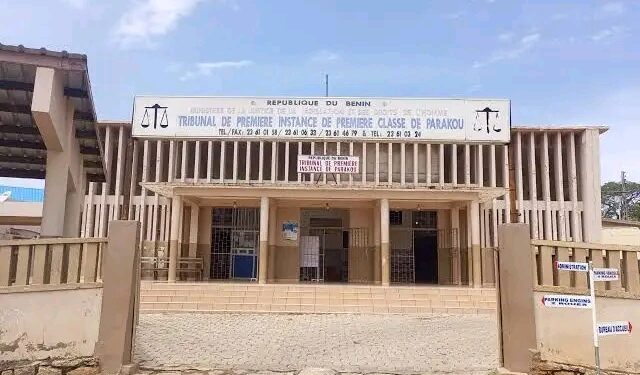 Procès Fayçal Ouorou à Parakou : Six policiers condamnés, des peines allant jusqu’à sept ans de prison