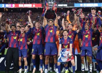Clasico : le Real Madrid a vu la poussière, le FC Barcelone a soulevé le trophée