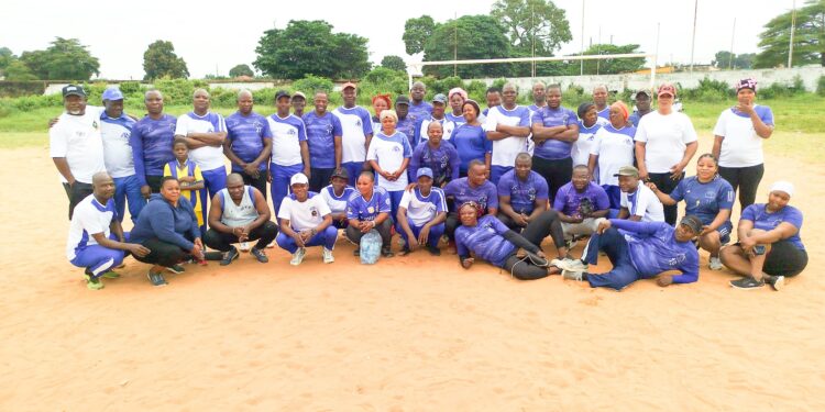 Kémi Séba : une panne d’électricité fait reporter l’audience