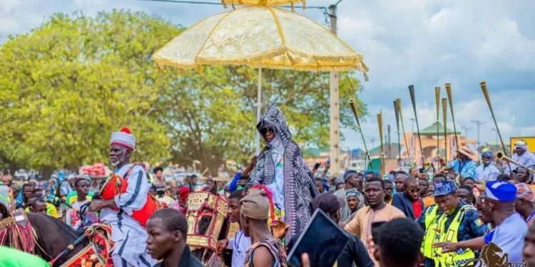 Gaani 2026 : l’Empereur Sero Tero Tuko Sari accueilli en liesse