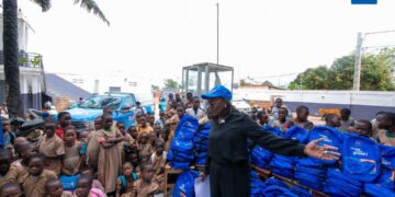 Caravane de la Rentrée : La fondation Moov Africa Bénin accompagne les élèves