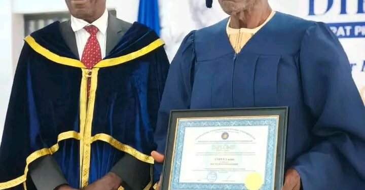 UAC : Lucien Coffy décroche un Ph.D en Philosophie