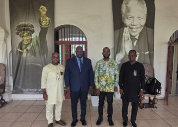 SAFEB 2026 : la marraine Mariam Djaouga Sacca et le promoteur Djibril Azonsi célèbrent le talent féminin